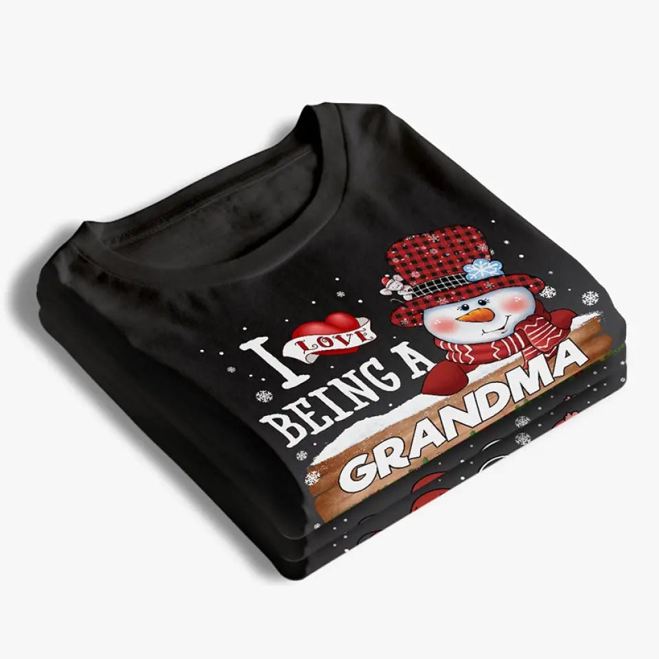 I Love Being A Grandma - Family Personalized Custom Unisex T-shirt, Hoodie, Sweatshirt - Christmas Gift For Mom, Grandma