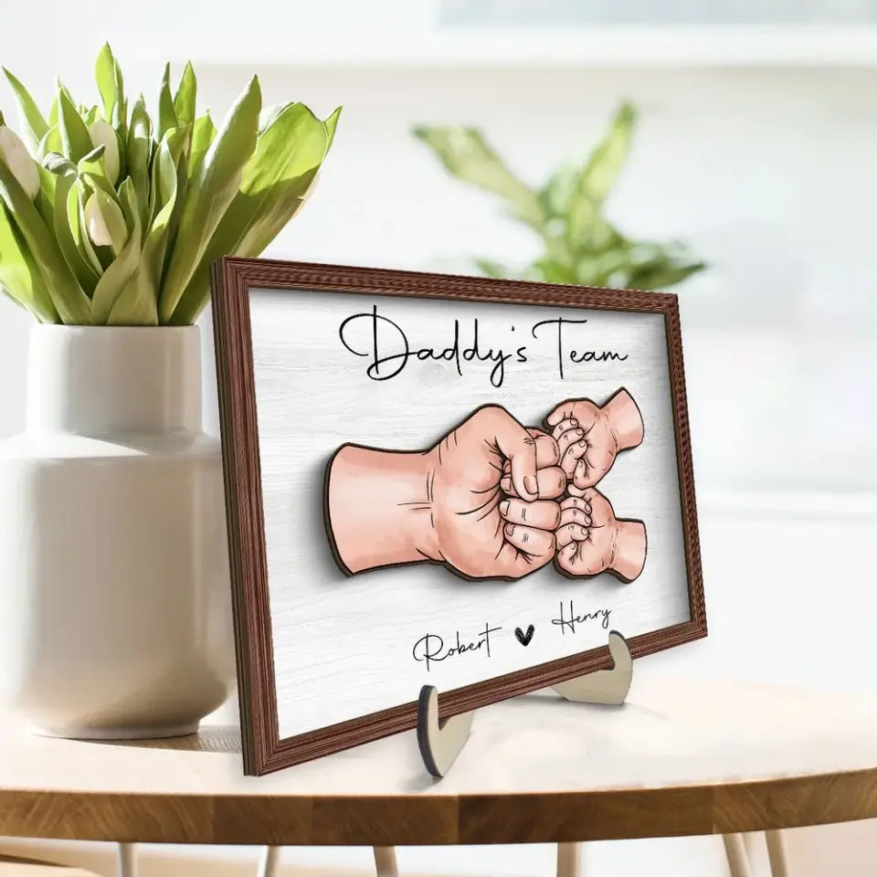 Daddy‘s Team Fist Bump Personalized 2-Layer Wooden Plaque