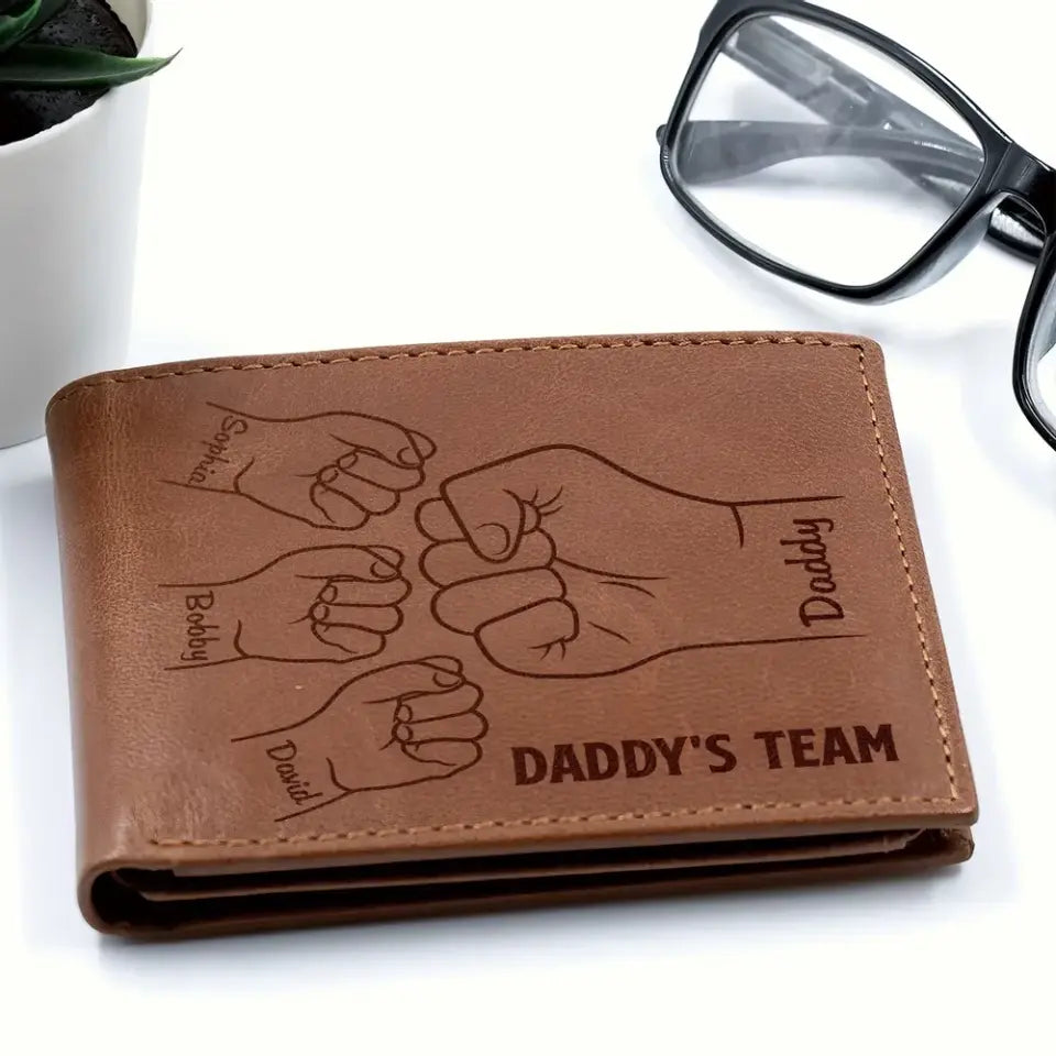 Daddy‘s Team Fist Bump Outline Personalized Printed Leather Wallet