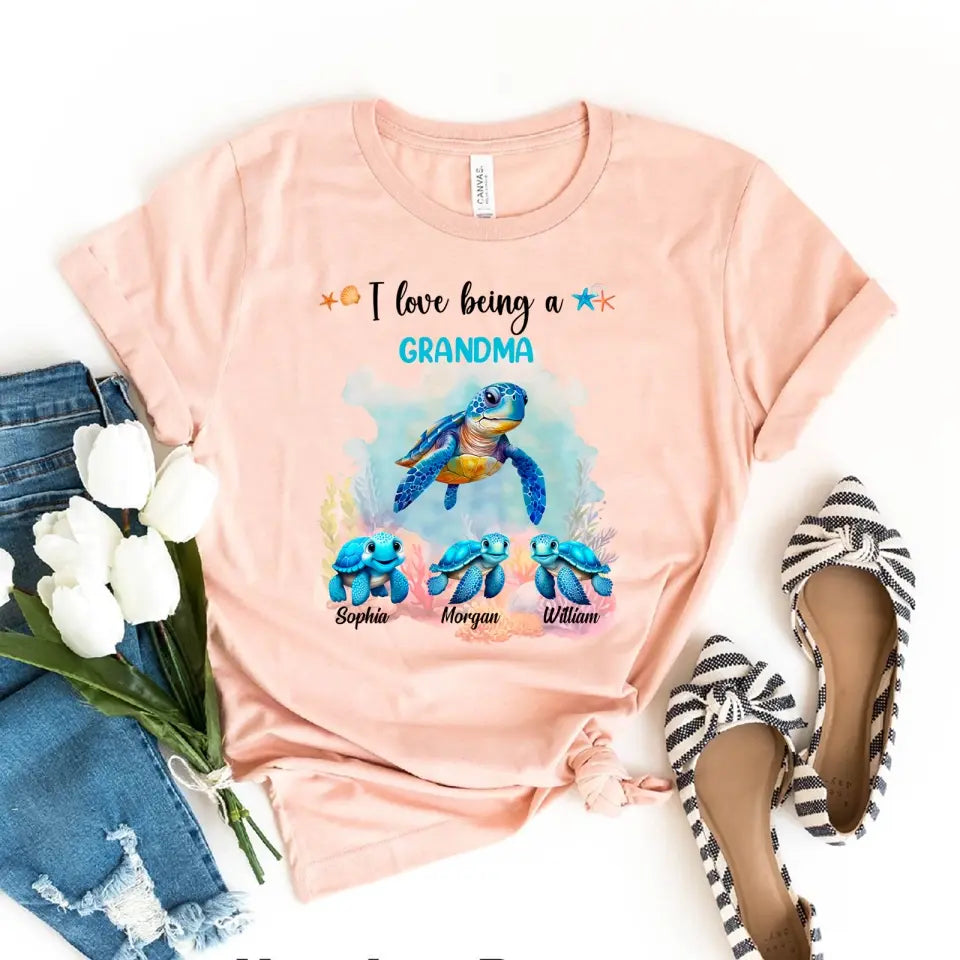 Gift For Grandma I Love Being A Grandma Sea Turtle Ocean Personalized Shirt